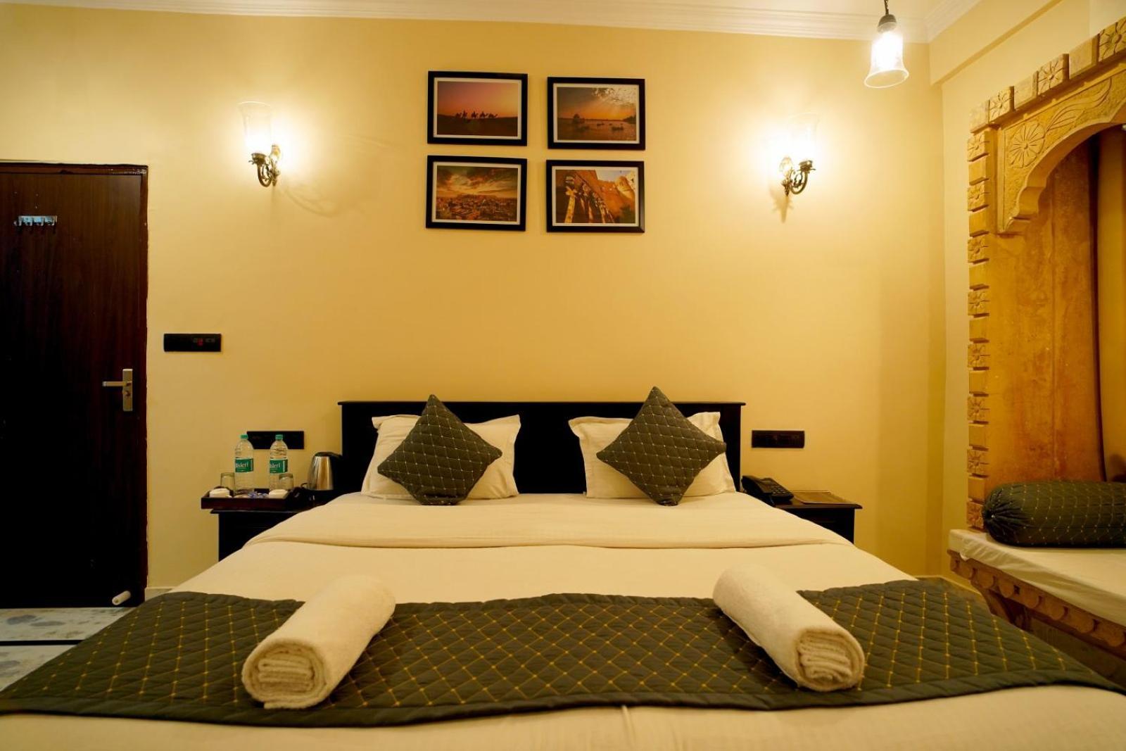 Hotel Vasshifa Palace Jaisalmer Extérieur photo